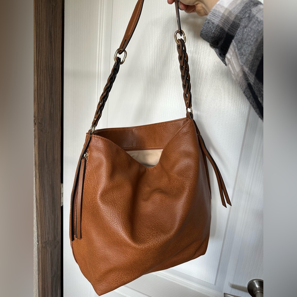 EUC Tan Leather Hobo Bag